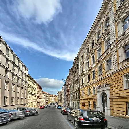Apartment Rehorova 44 Prag